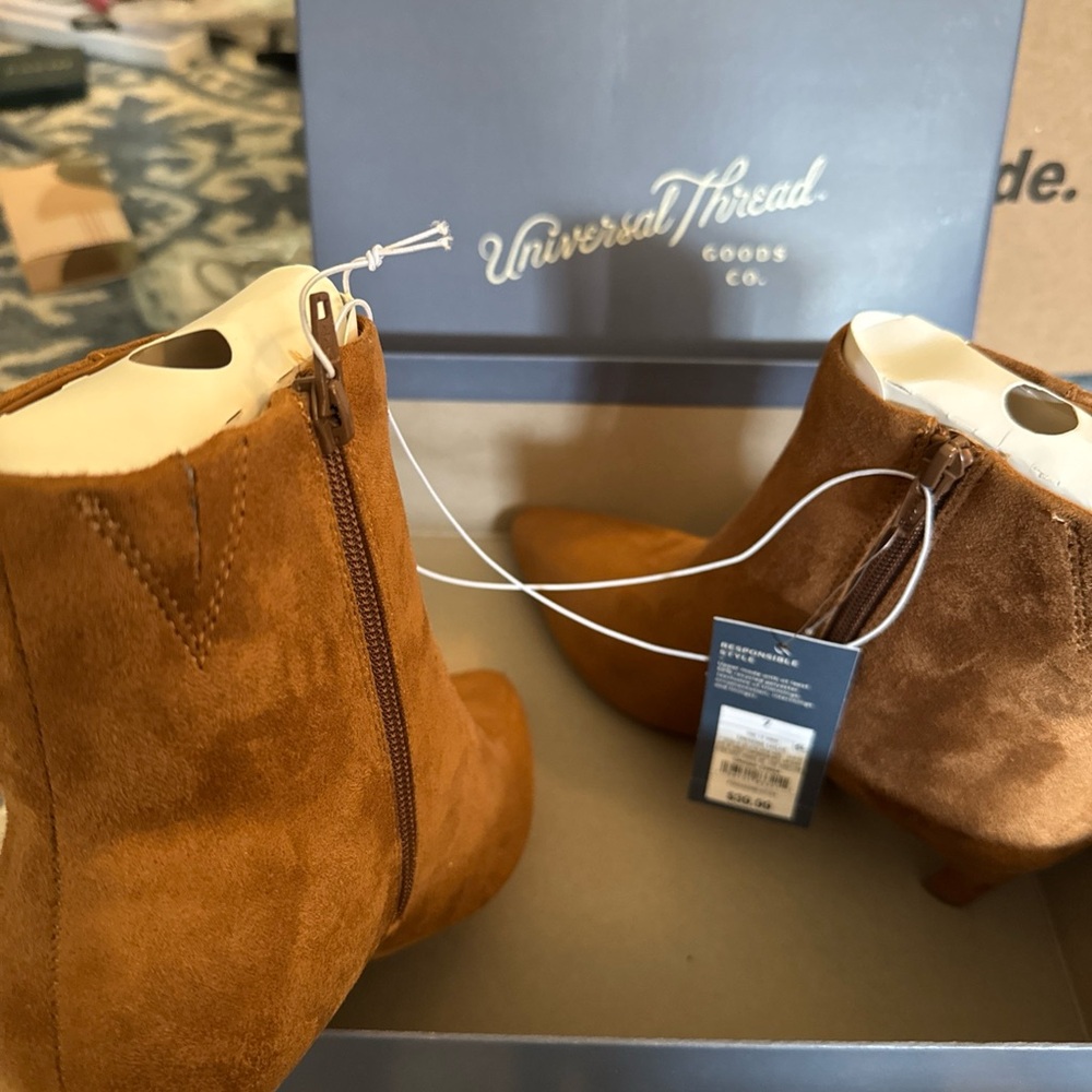 Universal Thread Tan Ankle Booties